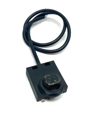 USED AUTOMOTION ACCUSIGHT PHOTOELECTRIC SENSOR 10-30VDC