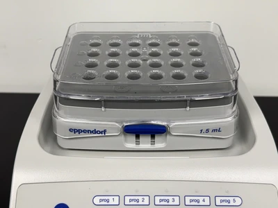 Used Eppendorf 5382 Temperature Control and Mixing Instruments Missouri US | BioLabTek #1311556