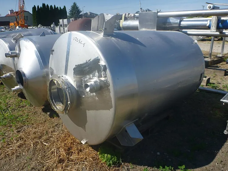 Used _UNKNOWN_ 1,800 LITRE Bins PL | Perry Equipment #121622
