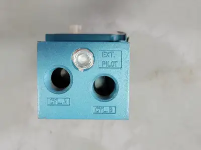 USED MAC 6200C2120011