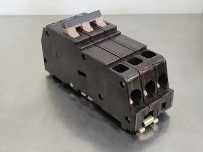 90 Amp, 3 Pole, 240 volts Circuit Breaker