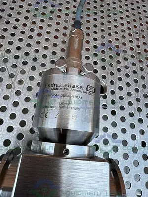USED ENDRESS+HAUSER OUSAF44-B1A1 UV ABSORPTION SENSOR W/OUA260-AA1E07B1A3A PHOTOMETER