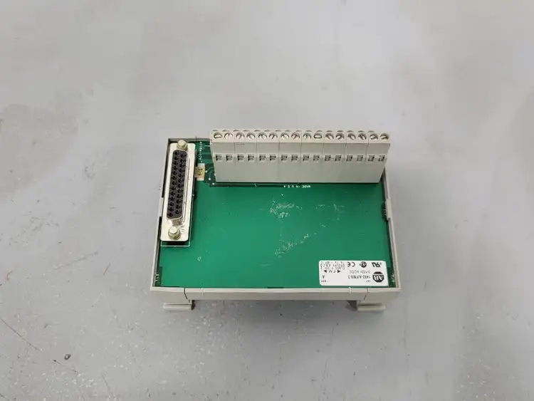 Used ALLEN-BRADLEY 1492-AIFM8-3 Misc Electrical & Power Parts British Columbia CA | Lenmark #251424