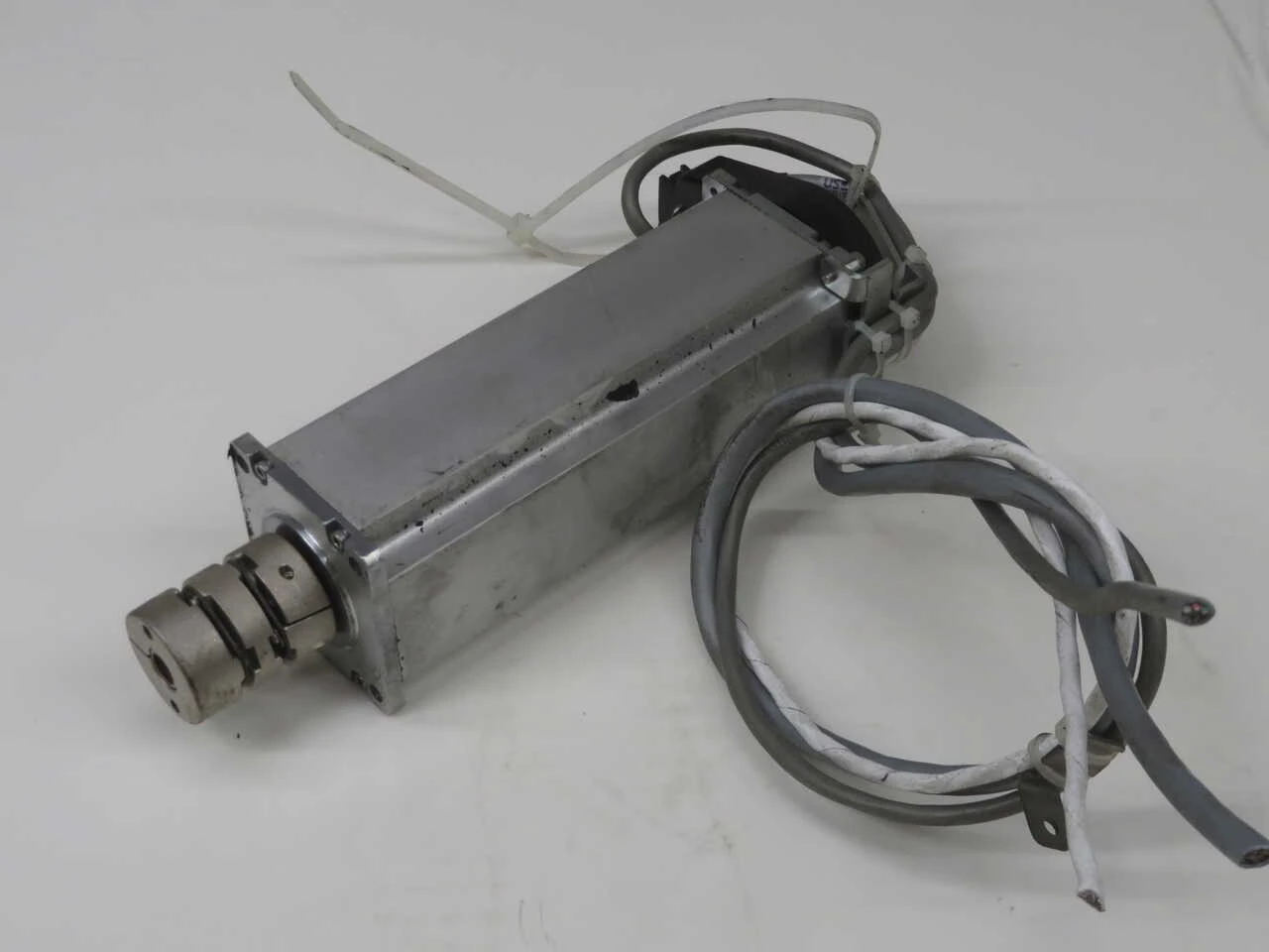 Used ALLIED MOTION _UNKNOWN_ Servo Motors Texas US | OCO Industrial #1690019