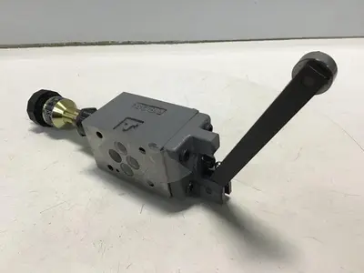 USED TOKIMEC DG20S-3-0A-T-20-S23