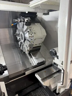 USED 2022 OKUMA GENOS L400II-E
