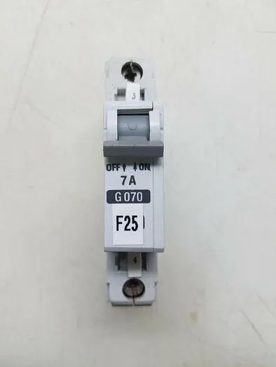 Used ALLEN BRADLEY 1492-CB1 Circuit Breakers | ND Industrial Surplus #1223129