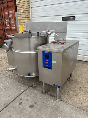 USED 1999 CLEVELAND Kettle