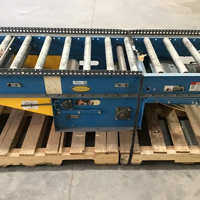 Hytrol SN: 457492 Driven Belt Conveyor – Gravity Roller Conveyor