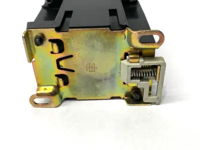 USED TELEMECANIQUE CONTACTOR 3-PHASE 600V 25A METAL DIN LATCH