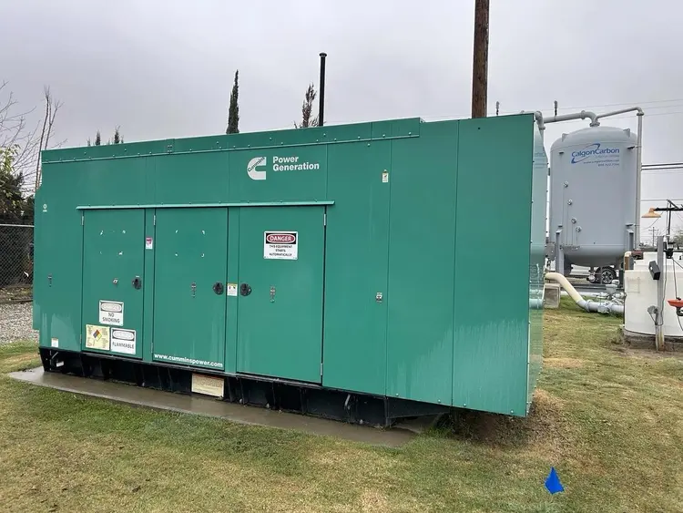 Used 2014 CUMMINS 250 Generators | E&M Equipment #903998