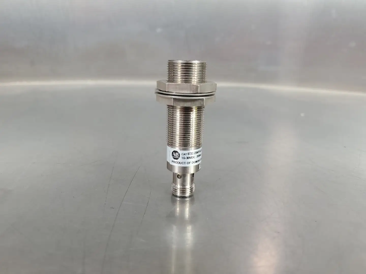 Allen Bradley 872C-D5NP18-D4 Proximity Sensor, 10-30VDC, 200mA. 5E-3/3