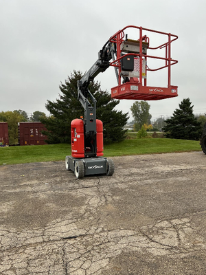 Used 2018 Skyjack SJ30ARJE Articulating Boom Lifts Wisconsin US | Stack Equipment #1502673