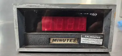 RED LION 5163040 COUNTER with LED Display (BIN531)