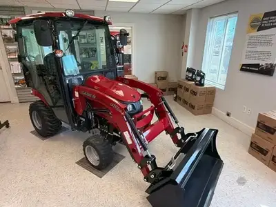 New | in-Stock 2025 CASE IH FARMALL 25SC Sub-Compact & Compact Tractors Maine US | Beauregard Equipment #1511259