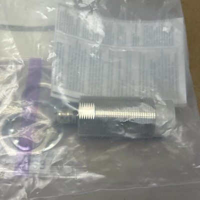 NEW Omron E2E2-X18MB1-M1