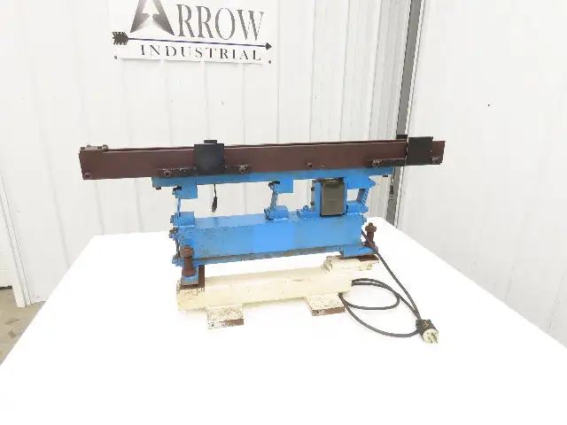 Used HOOSIER _UNKNOWN_ Vibratory Feeders Indiana US | Arrow Industrial #1436890