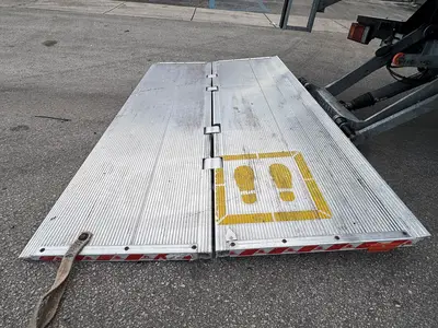 Used 2024 ISUZU NPR HD Box trucks Florida US | Truck and Van Outlet #1509131