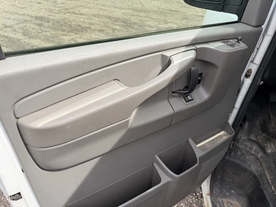 Used 2009 CHEVROLET EXPRESS Vans Michigan US | Miedema Asset Management Group #1444315