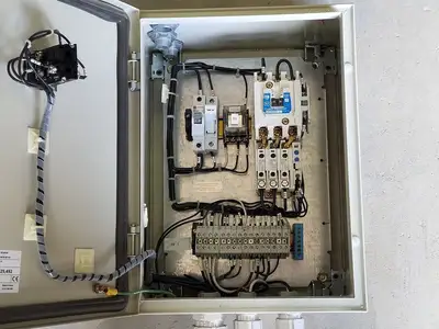 USED LEGRAND BE-325