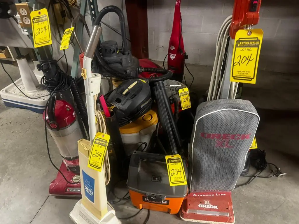 Used _UNKNOWN_ _UNKNOWN_ Vacuum Cleaners Ohio US | Myron Bowling Auctioneers Inc #1507948