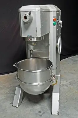 USED UNIVEX 60 QUART MIXER, MODEL M60