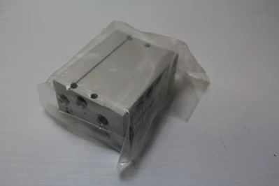 New | in-Stock SMC SS5Y3-42-04-01T Parts (Hydraulics and Pneumatics) California US | Davliegogo LLC #1706107