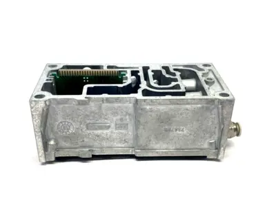 VABV-S4-1S-N14-2T2 | Festo  Pneumatic Valve Manifold Sub-Base 539219 - Used
