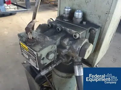 USED Dynisco 3.5" DYNISCO SCREEN CHANGER