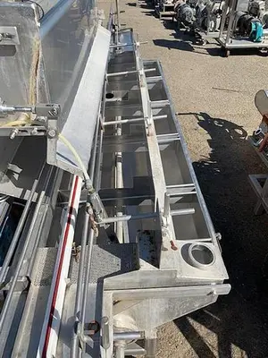 Used _UNKNOWN_ _UNKNOWN_ Overflow Pressure Gravity Liquid Fillers California US | Machinery & Equipment #1373217