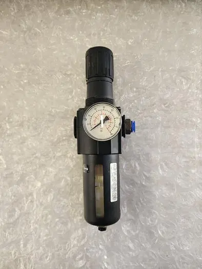NORGREN FILTER REGULATOR B74G-4AK-AP1-RMG