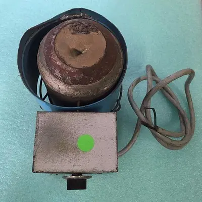PLATO PRODUCTS INC MODEL #200T 350 WATTS SOLDER POT