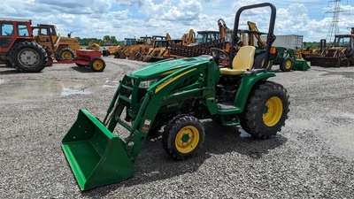 USED 2015 JOHN DEERE 3033R