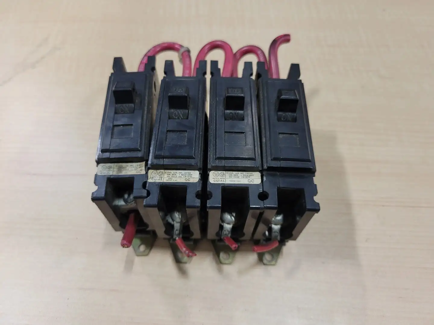 5/10/15/25 Amp Circuit Breaker (Lot of 4)