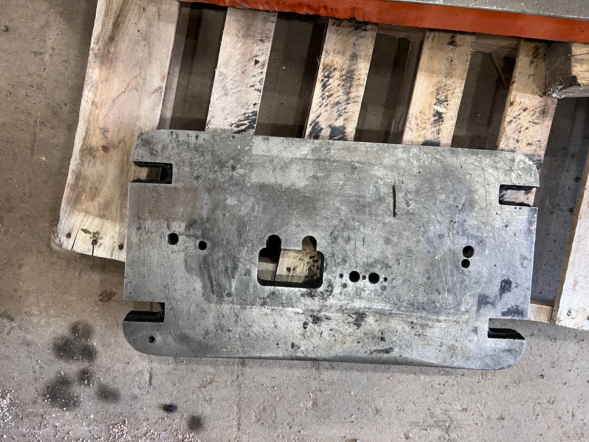(1) Used 26.875” x 14.75” x 1.75” Thick Steel Plate
