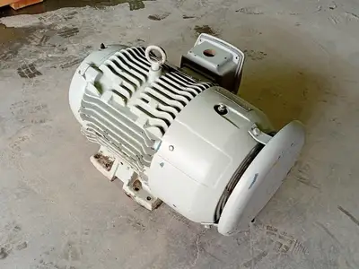 NEW SIEMENS 1LE24212AB113AA3