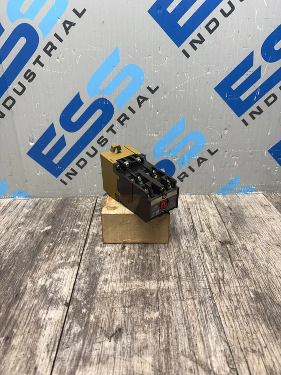 Used Allen Bradley 700-P400A1 Misc Electrical & Power Parts South Carolina US | ESS Industrial Equipment Sales #1171838