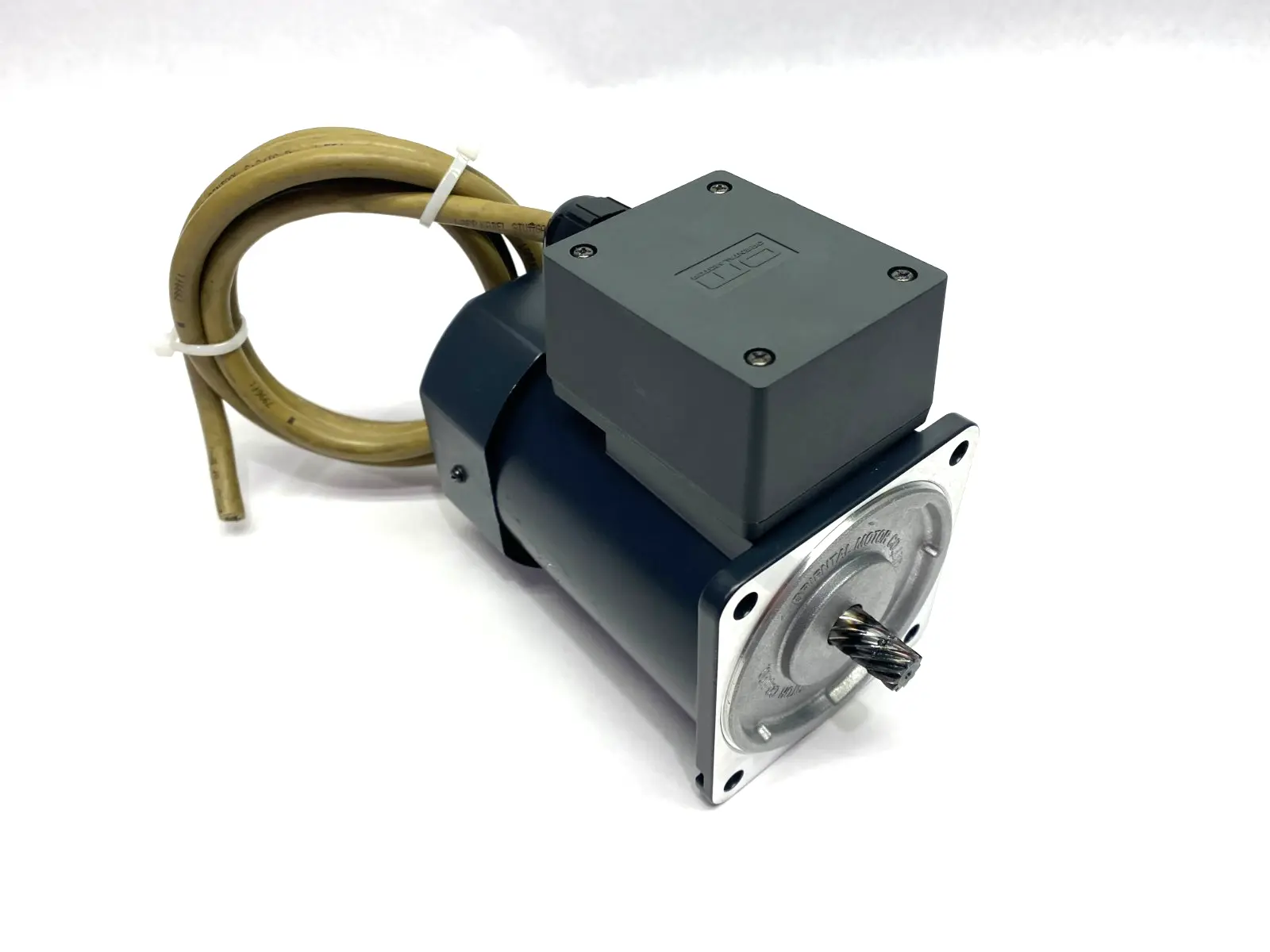 Used Oriental Motor AC Induction Motor 3-Phase 200/220/230 VAC 1/8HP 90W A.C. Motors Michigan US | Maverick Industrial Sales #1390762