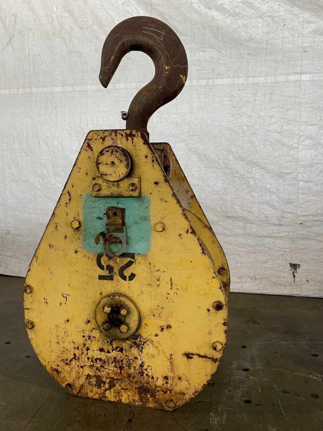 25 TON P&H CRANE HOOK BLOCK. STOCK # 0951122