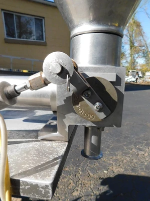 USED HINDS BOCH FILLER SP-64