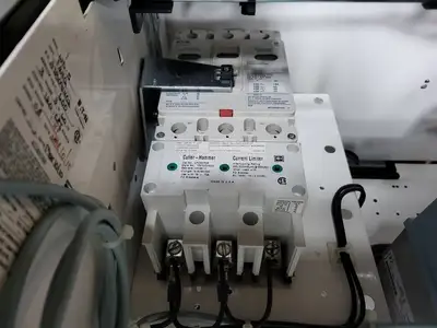 USED EATON CUTLER-HAMMER SVX002A1-5A4N1