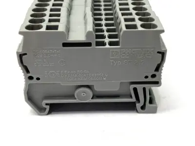 USED PHOENIX CONTACT FEED-THROUGH TERMINAL BLOCK ST 2,5 LOT OF 40
