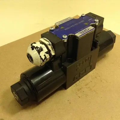 USED YUKEN DSG-01-3C4-D24-70329
