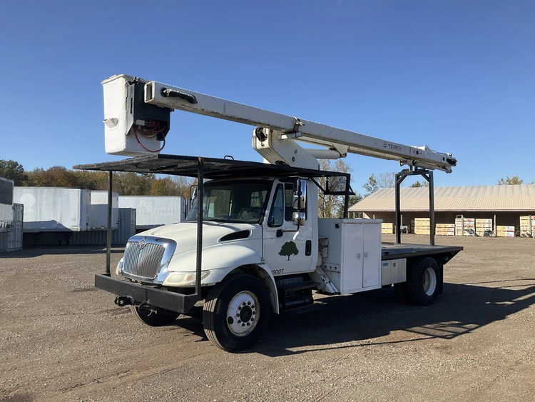 Used 2007 INTERNATIONAL 4300 Box trucks Michigan US | Miedema Asset Management Group #1568173