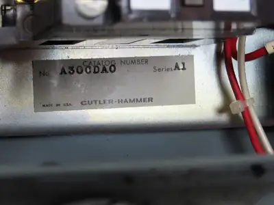 Cutler Hammer A30CDA0 Combination Motor Starter 10Hp 480V 3Ph Size 1 Non-Fused
