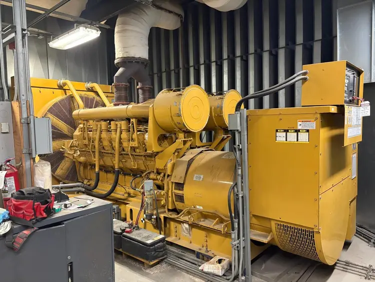 Used 2000 CATERPILLAR 3516B Generators British Columbia CA | Lenmark #237745