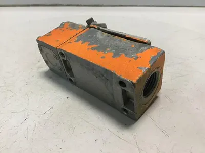 USED TELEMECANIQUE C2JK05