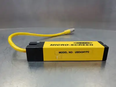 BANNER MICRO-SCREEN USE424YP2 LIGHT CURTAIN EMITTER. 3E-26