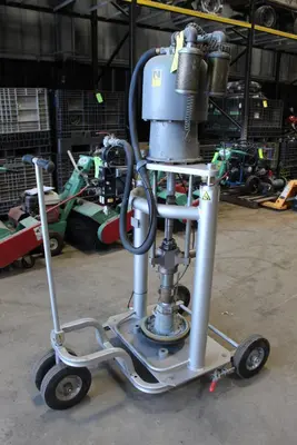 2006 GRACO 24C264 PUMP | Levy Recovery Group (2)