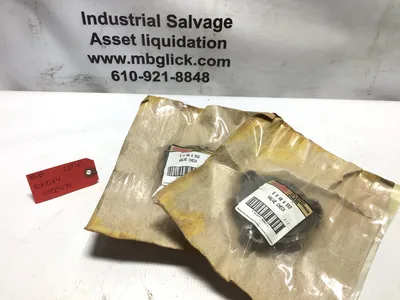 New Carrier 5H40-A552 Valve Check